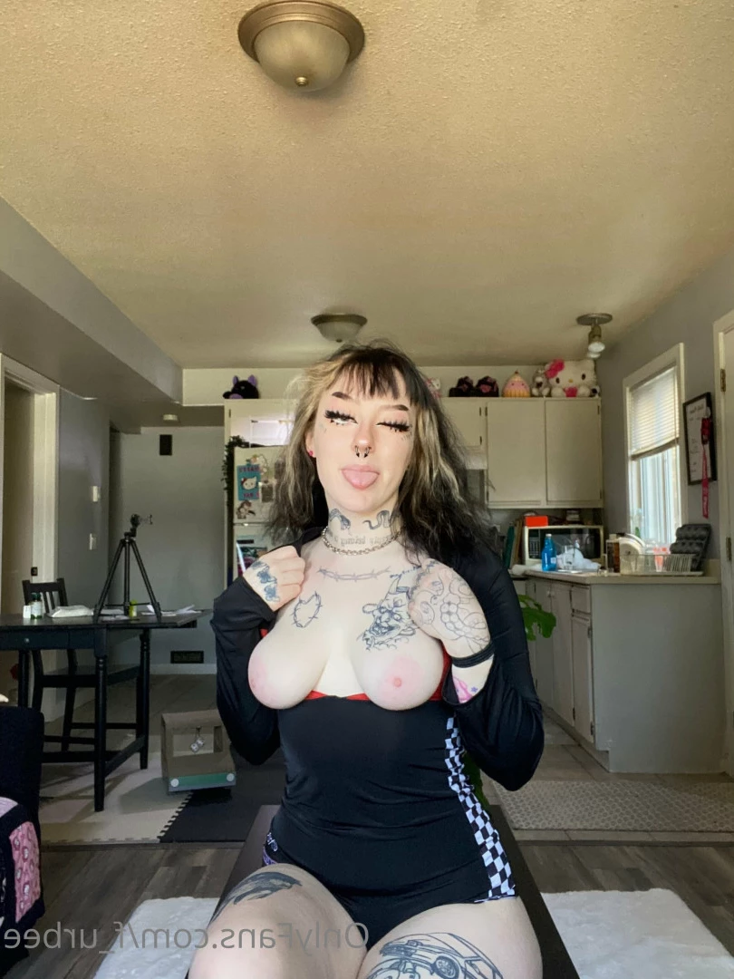 furbs [ f_urbee ] Onlyfans leaked photo 6915024 on Hotleaks.tv