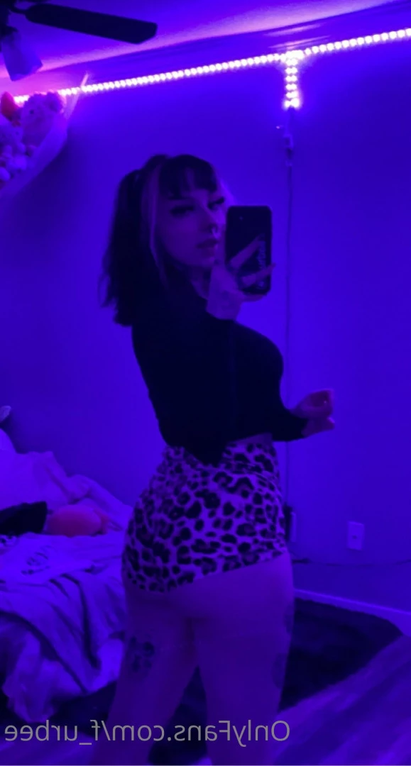 furbs [ f_urbee ] Onlyfans leaked photo 6916950 on Hotleaks.tv