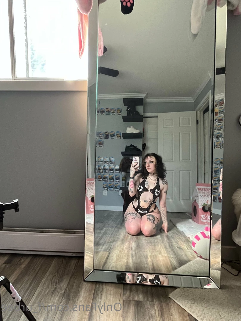 furbs [ f_urbee ] Onlyfans leaked photo 6917350 on Hotleaks.tv