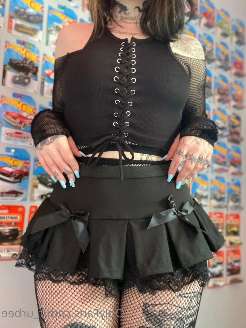 furbs [ f_urbee ] Onlyfans leaked photo 6917451 on Hotleaks.tv
