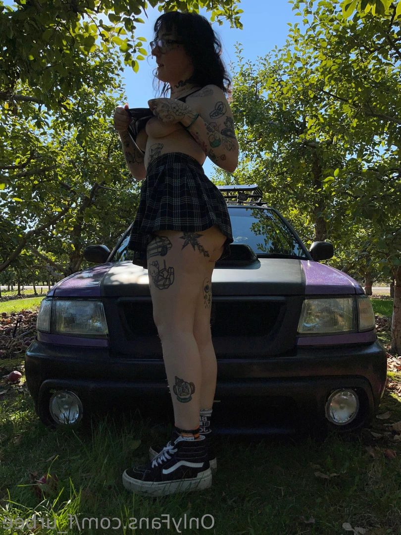 furbs [ f_urbee ] Onlyfans leaked photo 6918509 on Hotleaks.tv
