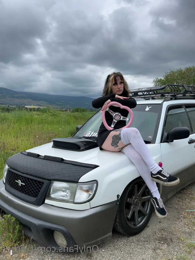 furbs [ f_urbee ] Onlyfans leaked photo 6918737 on Hotleaks.tv
