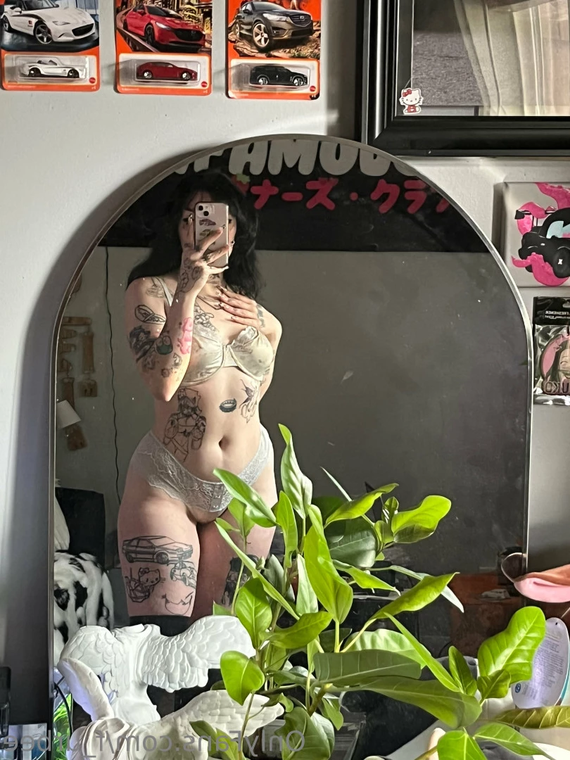furbs [ f_urbee ] Onlyfans leaked photo 6919042 on Hotleaks.tv