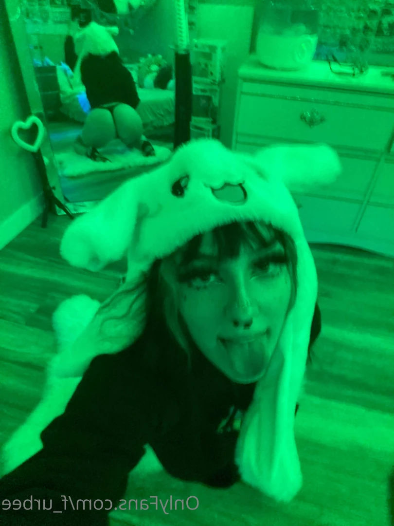 furbs [ f_urbee ] Onlyfans leaked photo 6924886 on Hotleaks.tv