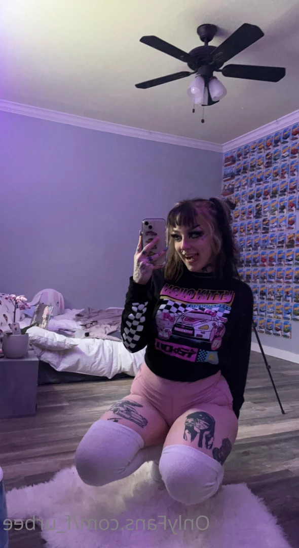 furbs [ f_urbee ] Onlyfans leaked photo 6925800 on Hotleaks.tv