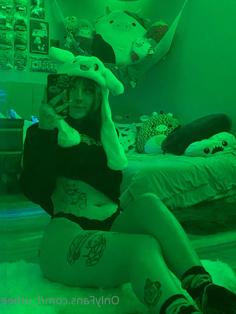 furbs [ f_urbee ] Onlyfans leaked photo 6926806 on Hotleaks.tv
