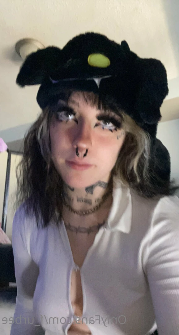 furbs [ f_urbee ] Onlyfans leaked photo 6927356 on Hotleaks.tv