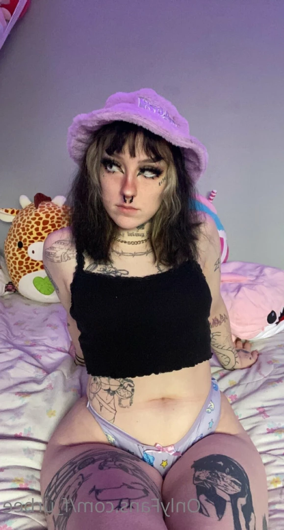 furbs [ f_urbee ] Onlyfans leaked photo 6927644 on Hotleaks.tv