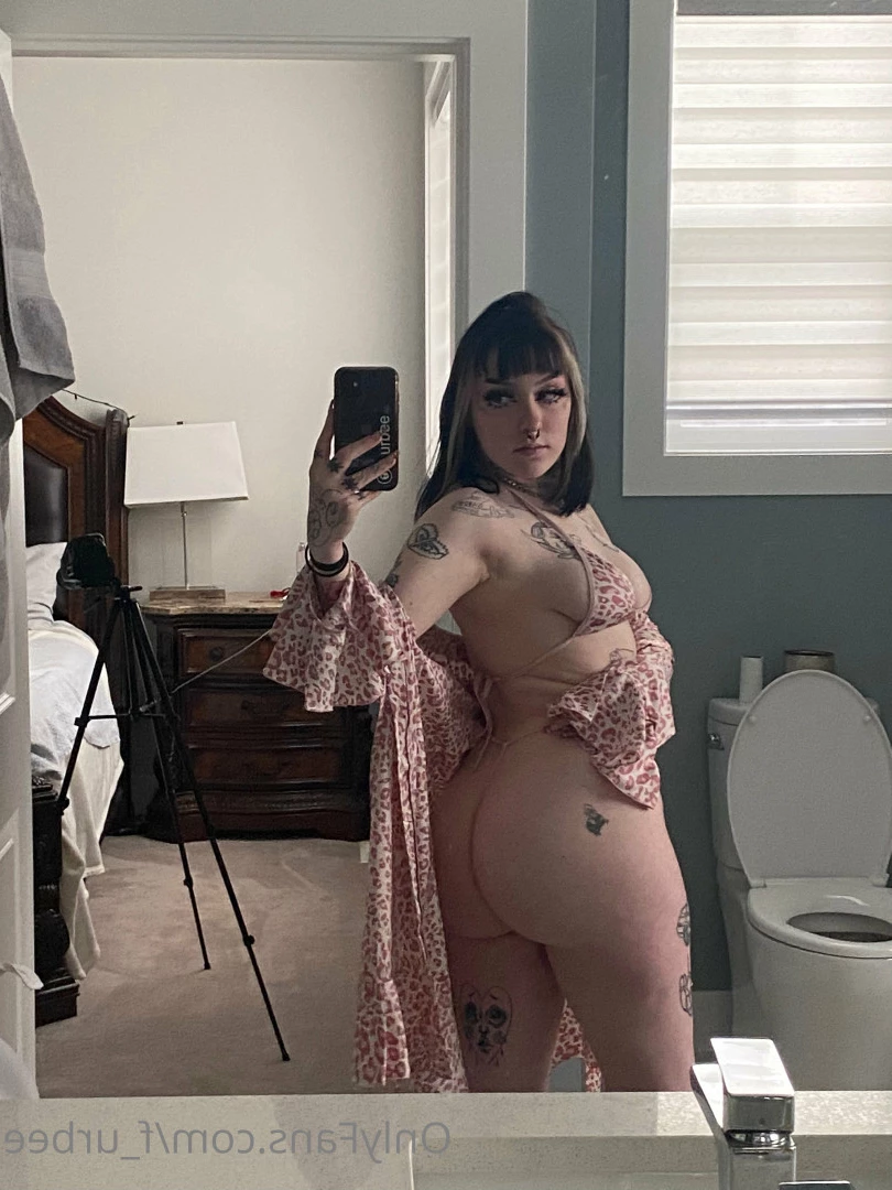 furbs [ f_urbee ] Onlyfans leaked photo 6929650 on Hotleaks.tv
