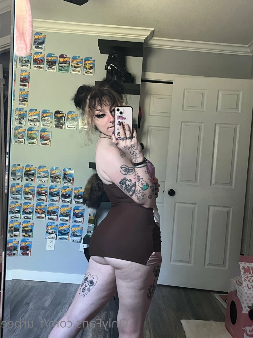 furbs [ f_urbee ] Onlyfans leaked photo 6930479 on Hotleaks.tv