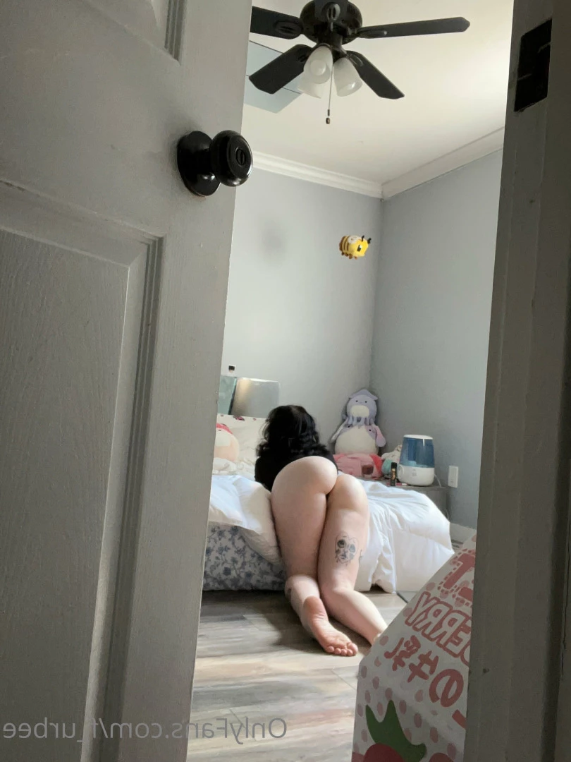 furbs [ f_urbee ] Onlyfans leaked photo 6931568 on Hotleaks.tv