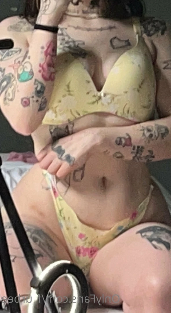 furbs [ f_urbee ] Onlyfans leaked photo 6932870 on Hotleaks.tv