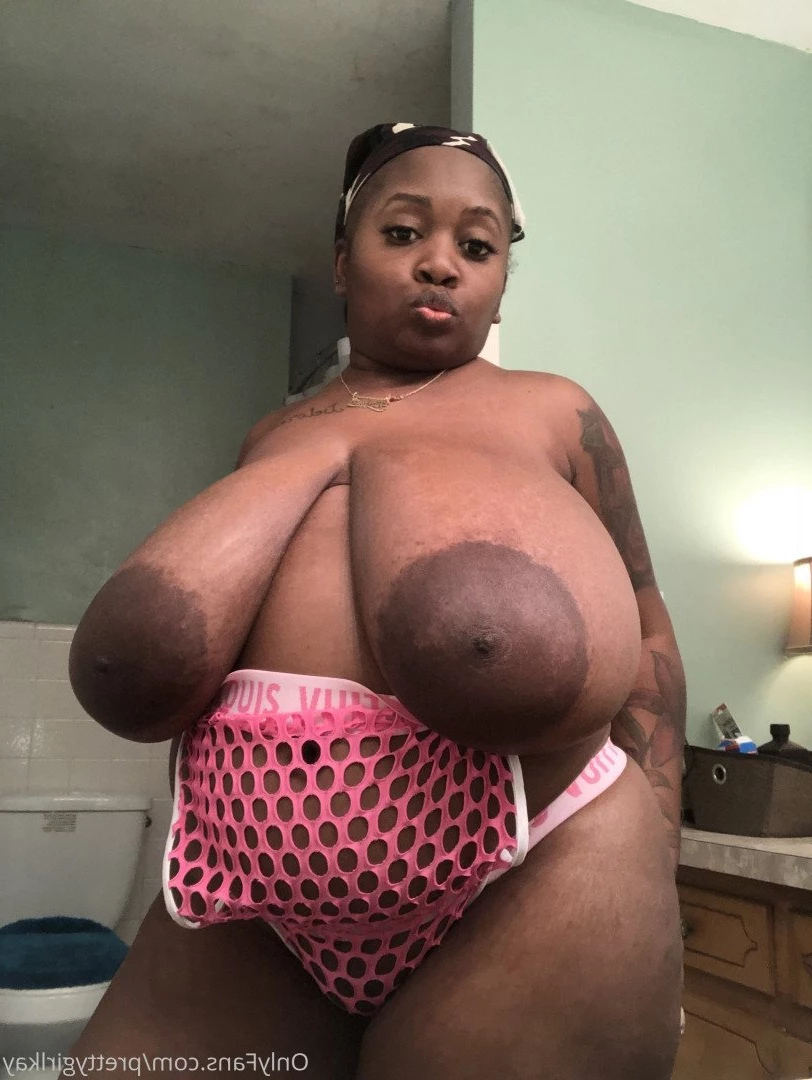 The real K Marie [ famousstarkmarie ] Onlyfans leaked photo 3340144 on Hotleaks.tv