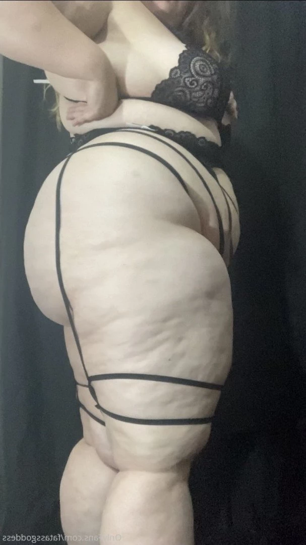 Fat Ass Goddess [ fatassgoddess ] Onlyfans leaked photo 3553567 on Hotleaks.tv