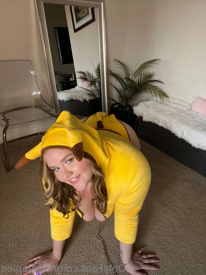 Ava Pie Video Store [ fatavapiee ] Onlyfans leaked photo 15938087 on Hotleaks.tv