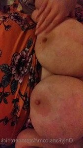 FatStonerChick(VIP🔥) [ fatstonerchick ] Onlyfans leaked video 3345483 on Hotleaks.tv