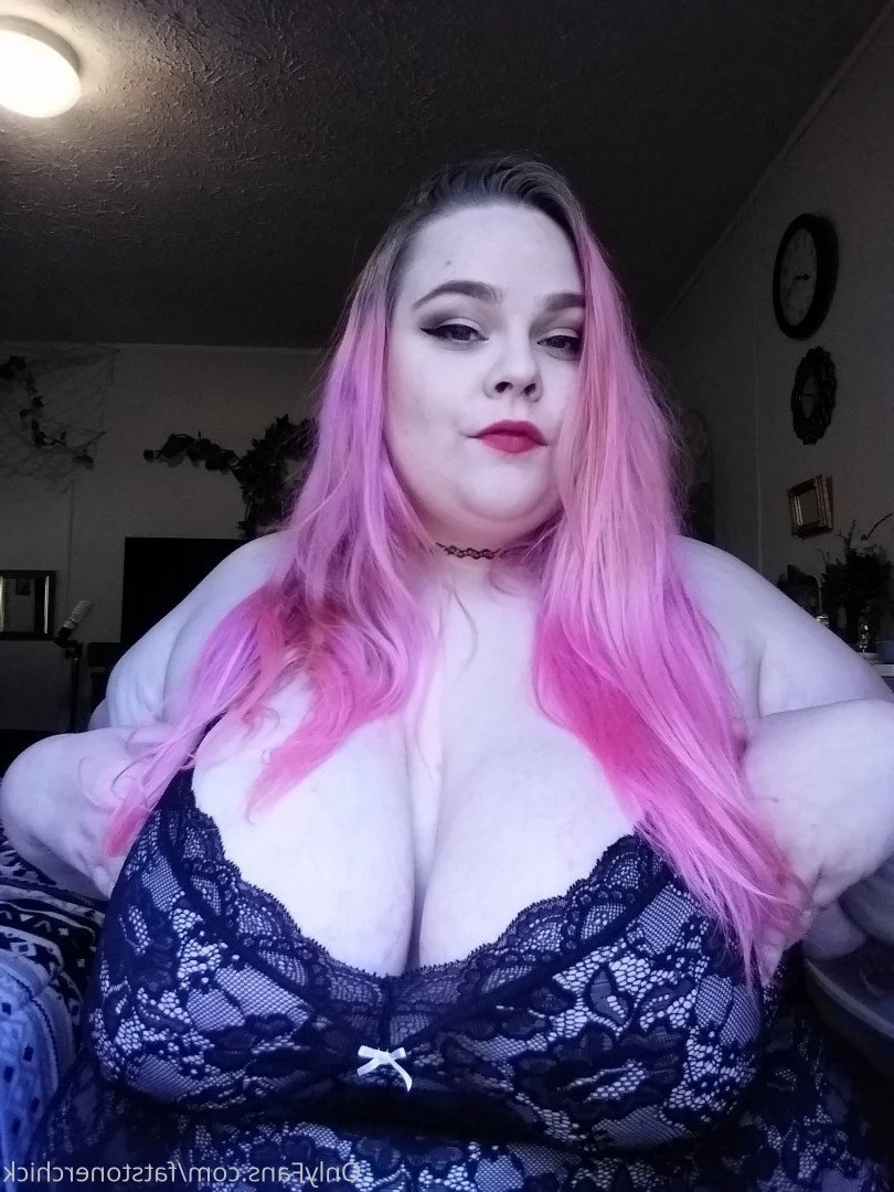 FatStonerChick(VIP🔥) [ fatstonerchick ] Onlyfans leaked photo 3532435 on Hotleaks.tv
