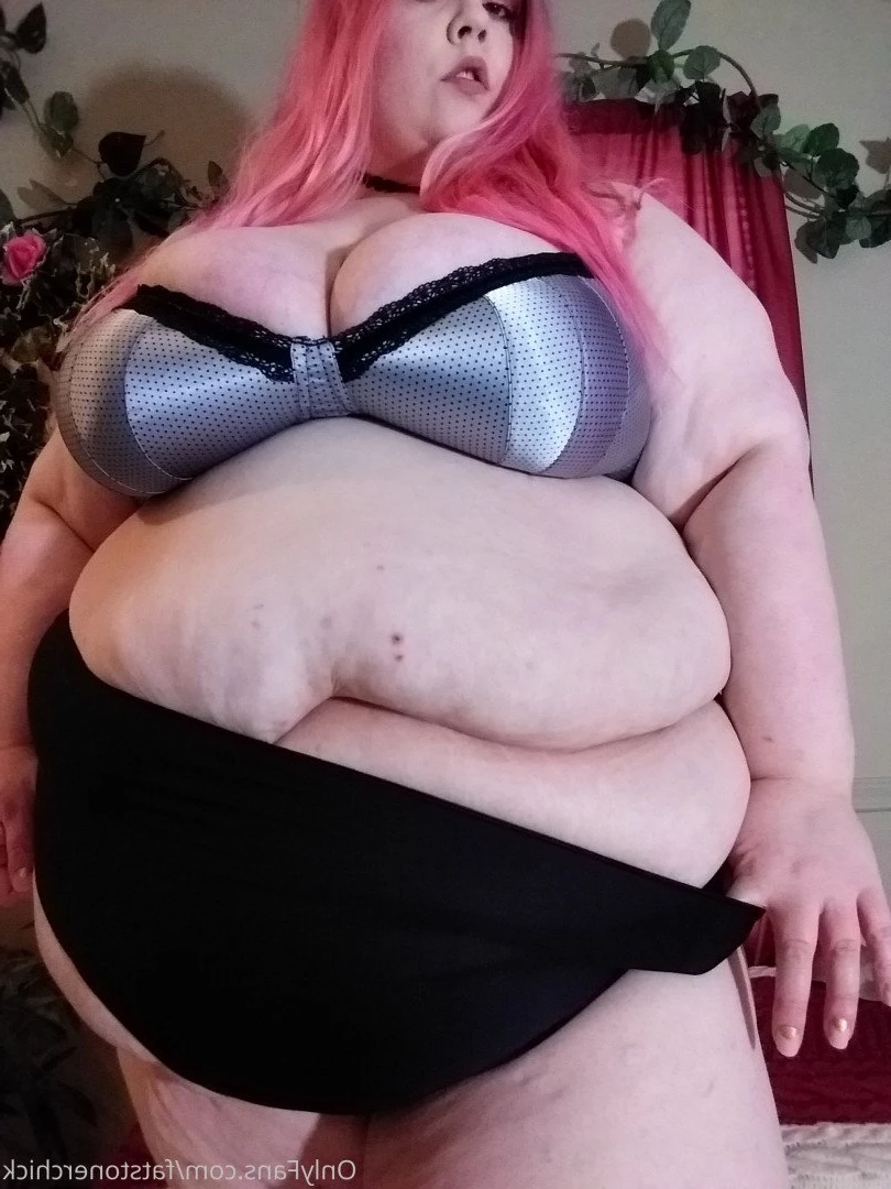 FatStonerChick(VIP🔥) [ fatstonerchick ] Onlyfans leaked photo 3533396 on Hotleaks.tv