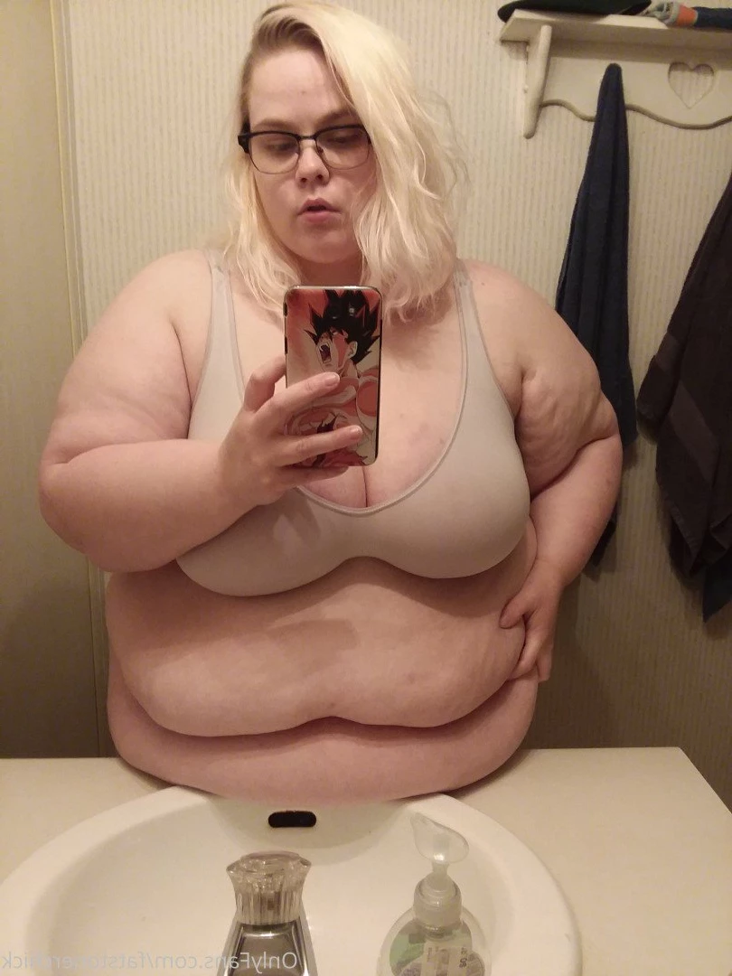 FatStonerChick(VIP🔥) [ fatstonerchick ] Onlyfans leaked photo 3533564 on Hotleaks.tv