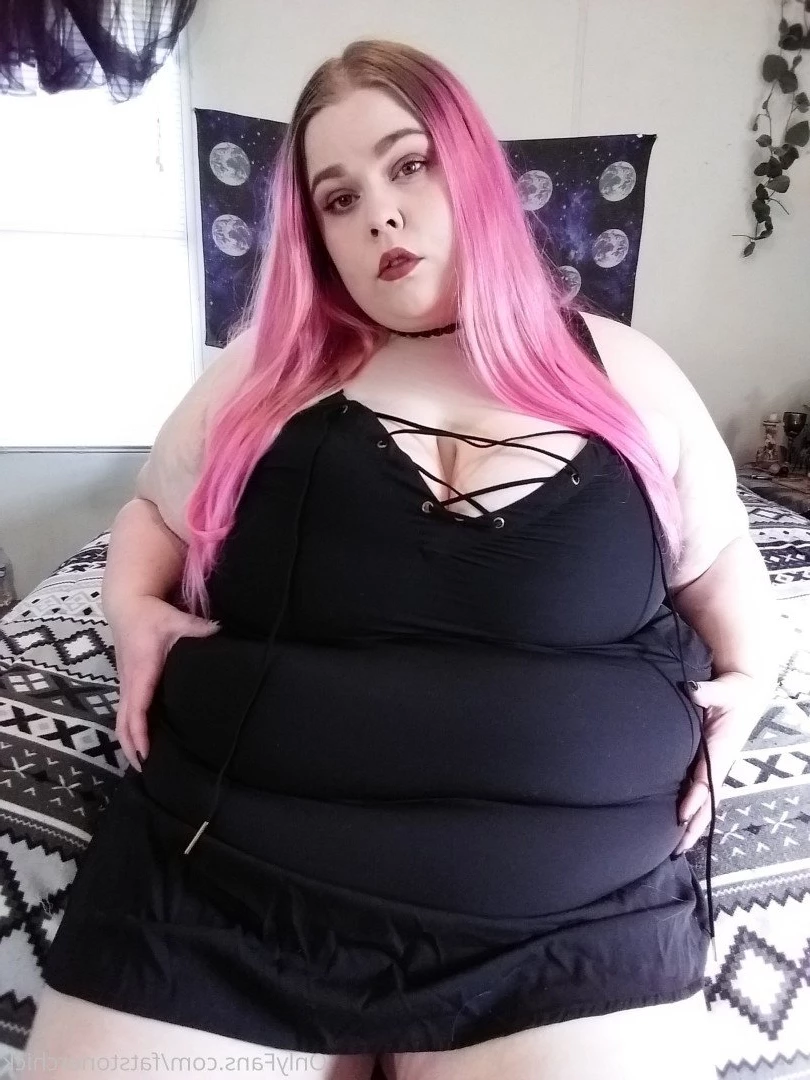 FatStonerChick(VIP🔥) [ fatstonerchick ] Onlyfans leaked photo 3533682 on Hotleaks.tv