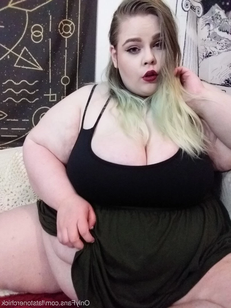 FatStonerChick(VIP🔥) [ fatstonerchick ] Onlyfans leaked photo 3533860 on Hotleaks.tv