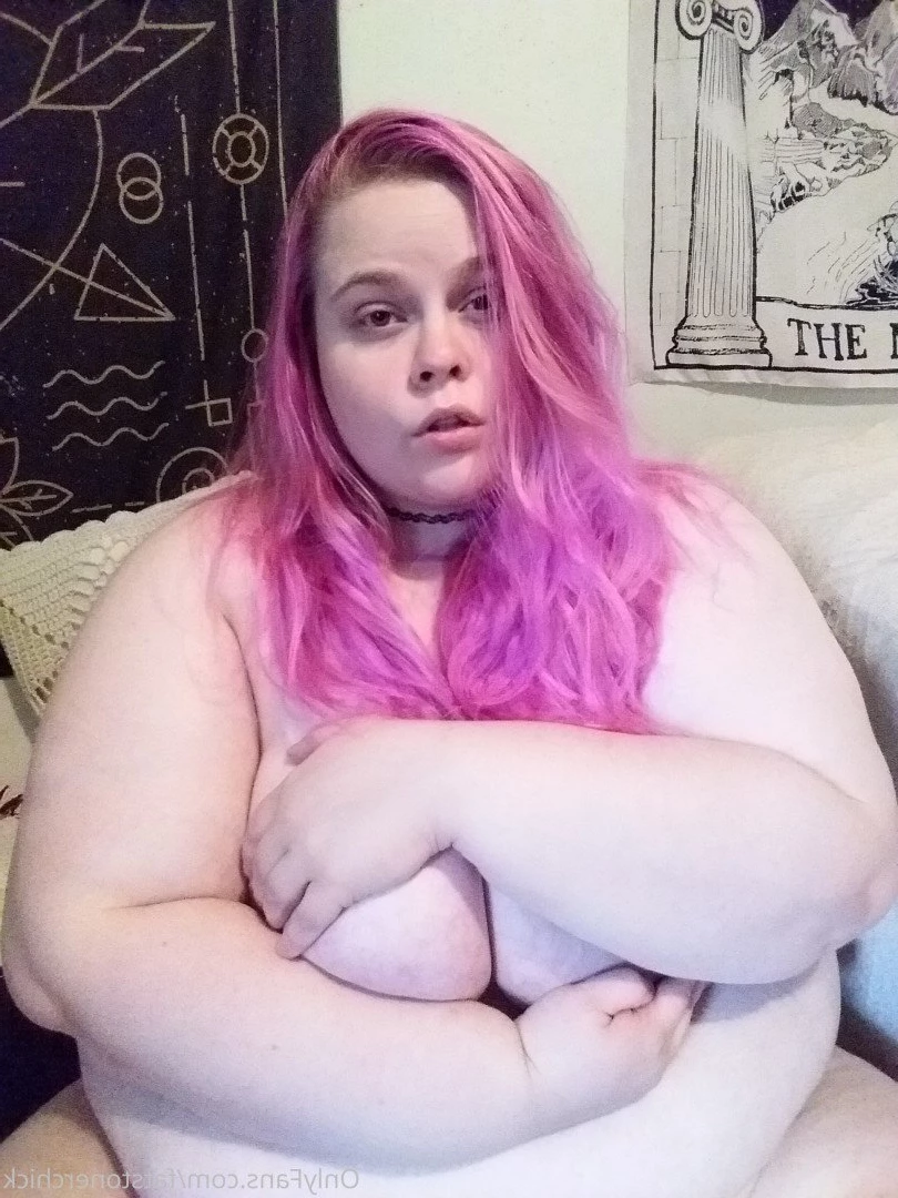 FatStonerChick(VIP🔥) [ fatstonerchick ] Onlyfans leaked photo 3534786 on Hotleaks.tv