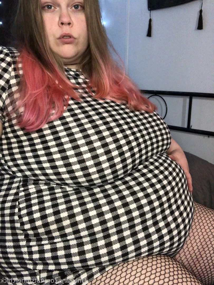 FatStonerChick(VIP🔥) [ fatstonerchick ] Onlyfans leaked photo 3535190 on Hotleaks.tv
