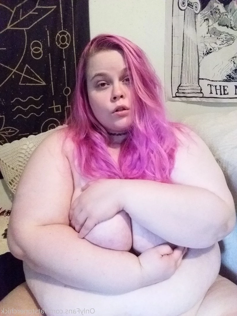 FatStonerChick(VIP🔥) [ fatstonerchick ] Onlyfans leaked photo 3535258 on Hotleaks.tv