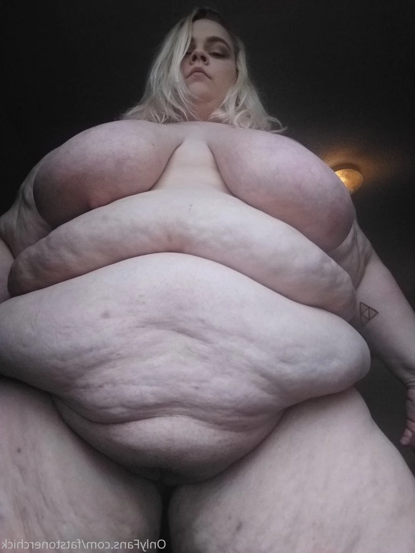 FatStonerChick(VIP🔥) [ fatstonerchick ] Onlyfans leaked photo 3535485 on Hotleaks.tv