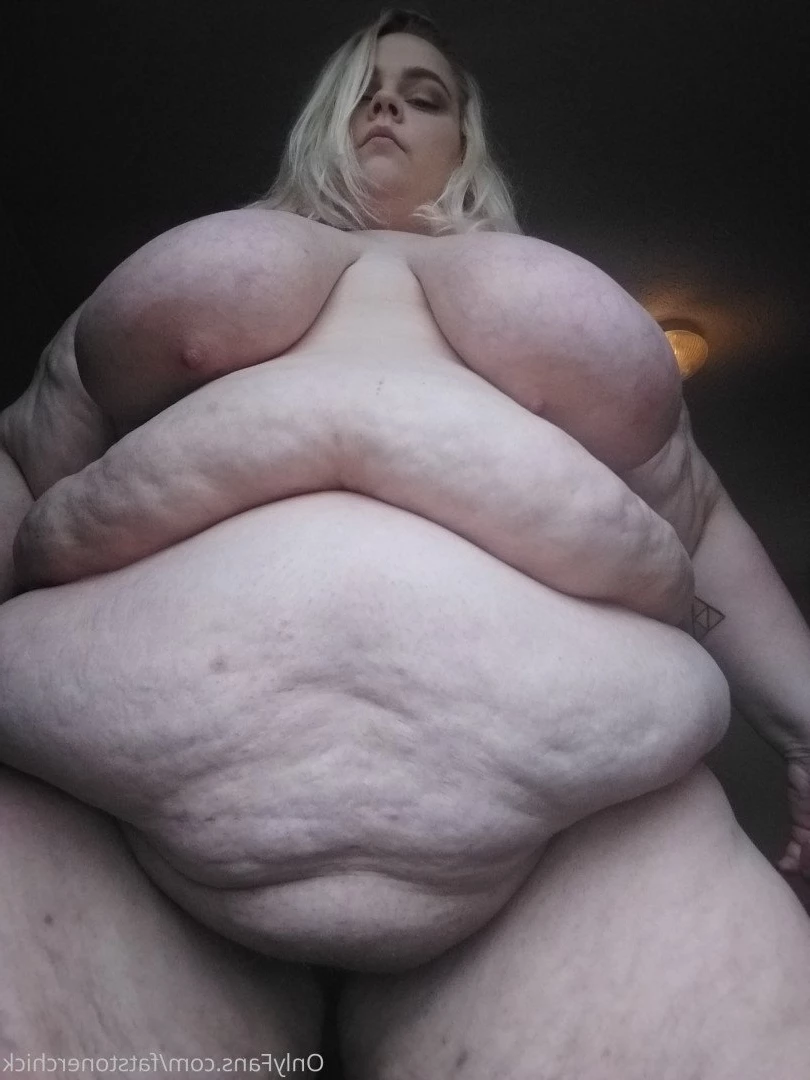 FatStonerChick(VIP🔥) [ fatstonerchick ] Onlyfans leaked photo 3535766 on Hotleaks.tv