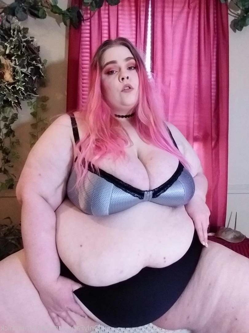 FatStonerChick(VIP🔥) [ fatstonerchick ] Onlyfans leaked photo 3535835 on Hotleaks.tv