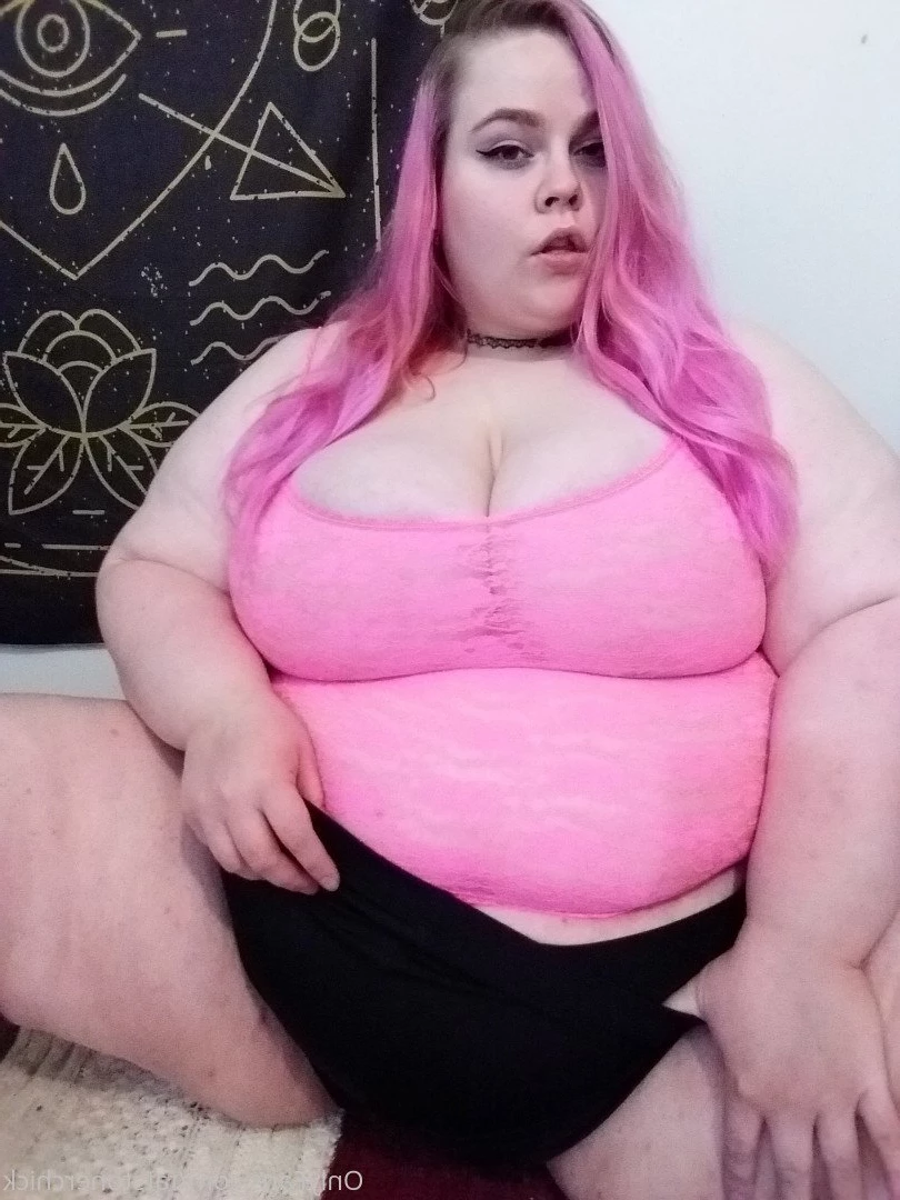 FatStonerChick(VIP🔥) [ fatstonerchick ] Onlyfans leaked photo 3536839 on Hotleaks.tv