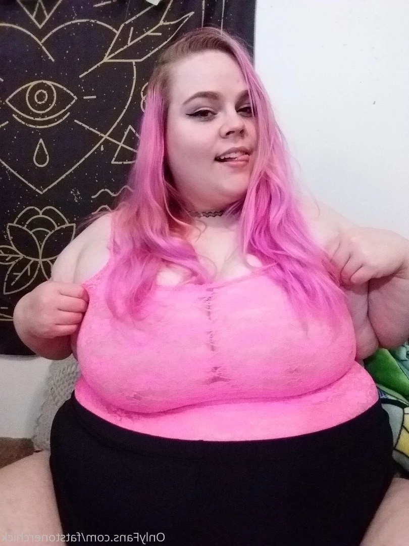 FatStonerChick(VIP🔥) [ fatstonerchick ] Onlyfans leaked photo 3536869 on Hotleaks.tv