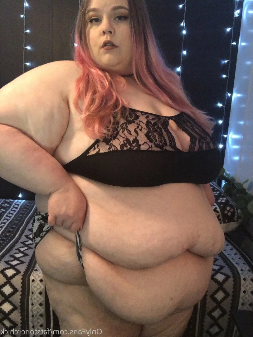 FatStonerChick(VIP🔥) [ fatstonerchick ] Onlyfans leaked photo 3536930 on Hotleaks.tv