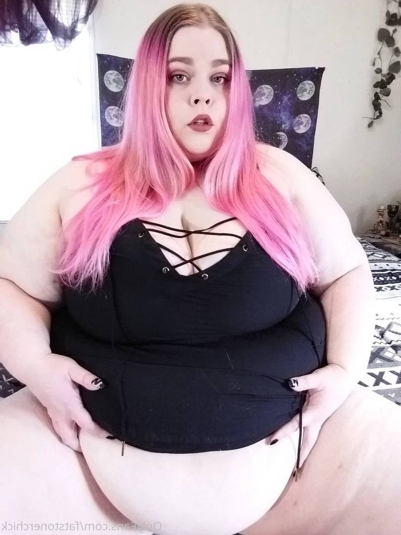 FatStonerChick(VIP🔥) [ fatstonerchick ] Onlyfans leaked photo 3538123 on Hotleaks.tv