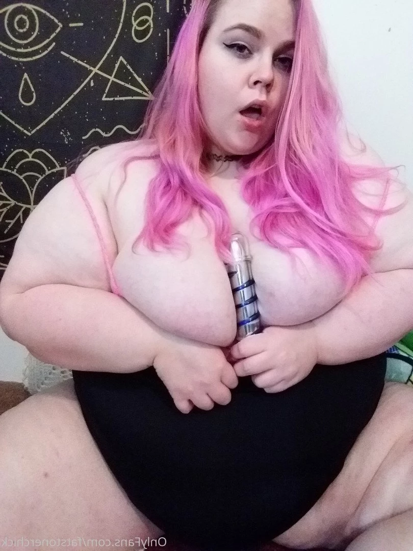 FatStonerChick(VIP🔥) [ fatstonerchick ] Onlyfans leaked photo 3538930 on Hotleaks.tv