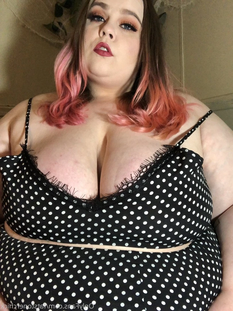 FatStonerChick(VIP🔥) [ fatstonerchick ] Onlyfans leaked photo 3539141 on Hotleaks.tv