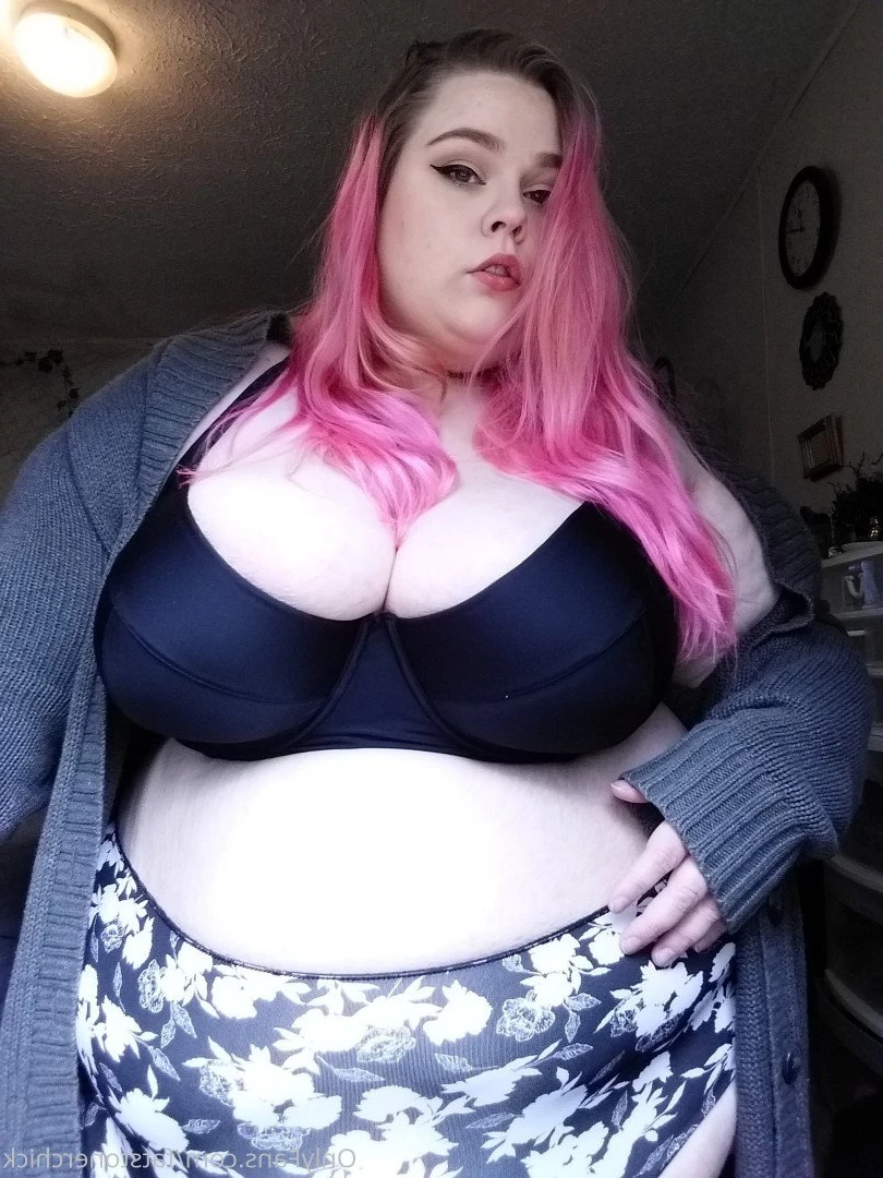 FatStonerChick(VIP🔥) [ fatstonerchick ] Onlyfans leaked photo 3539849 on Hotleaks.tv