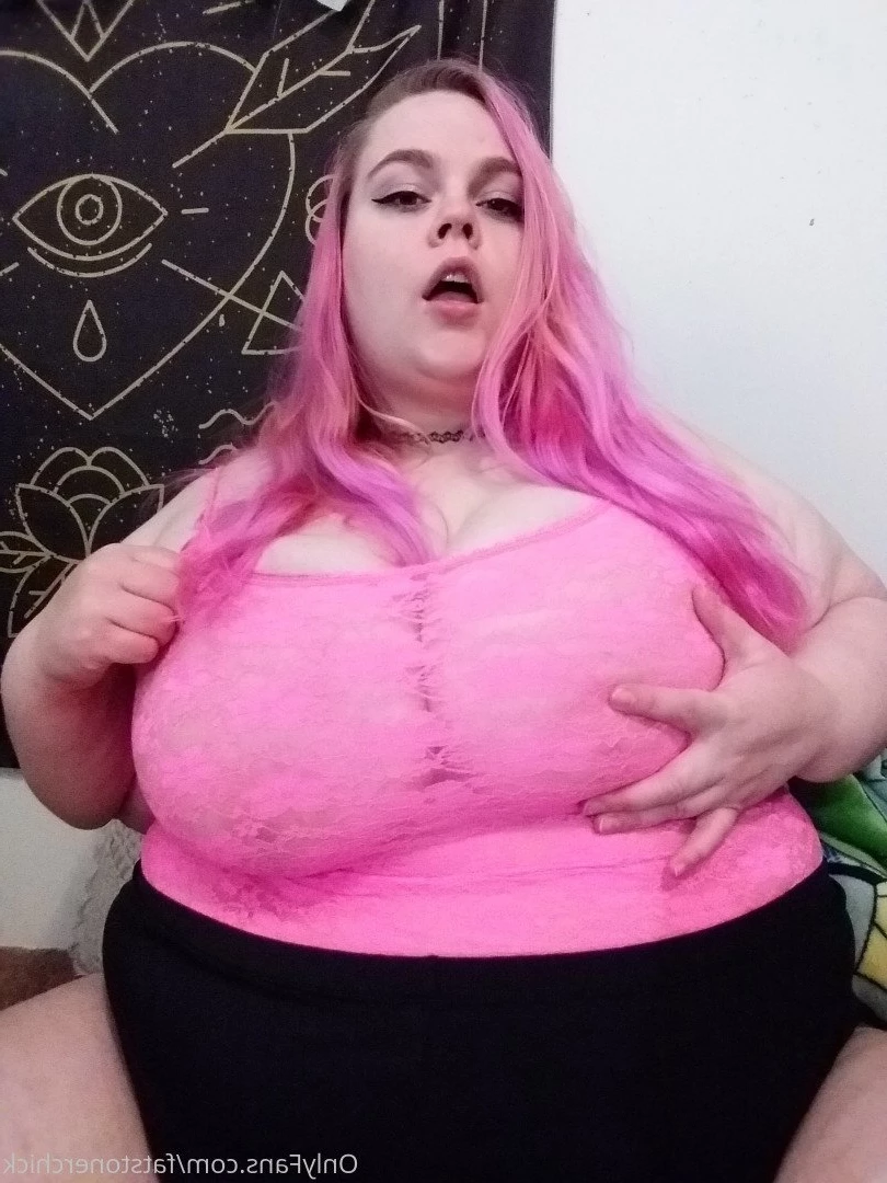 FatStonerChick(VIP🔥) [ fatstonerchick ] Onlyfans leaked photo 3539929 on Hotleaks.tv