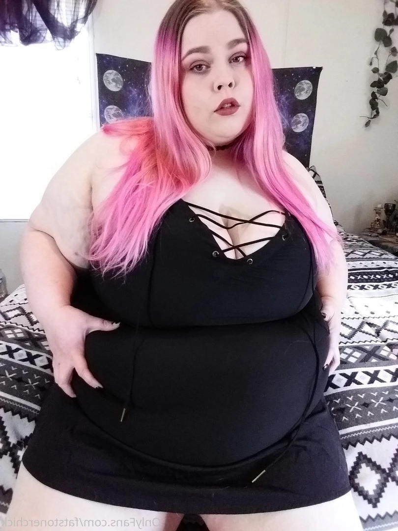 FatStonerChick(VIP🔥) [ fatstonerchick ] Onlyfans leaked photo 3540130 on Hotleaks.tv