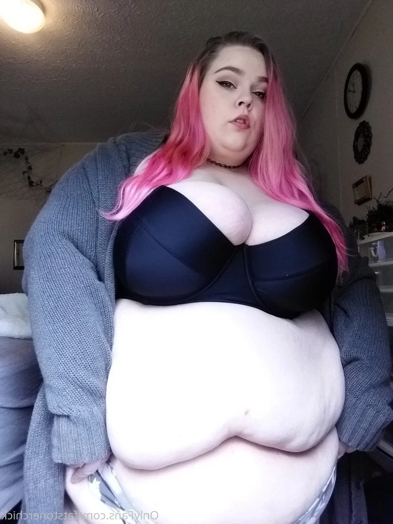 FatStonerChick(VIP🔥) [ fatstonerchick ] Onlyfans leaked photo 3540656 on Hotleaks.tv