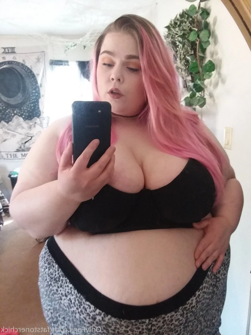 FatStonerChick(VIP🔥) [ fatstonerchick ] Onlyfans leaked photo 3541027 on Hotleaks.tv