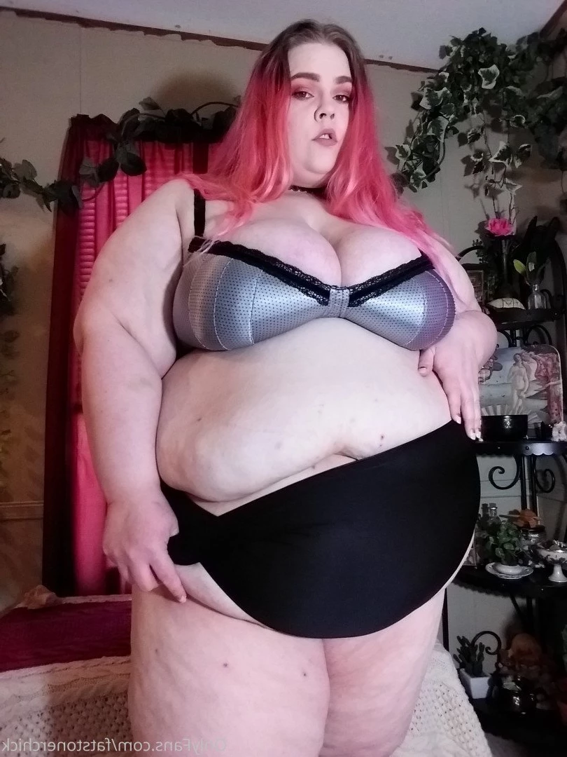 FatStonerChick(VIP🔥) [ fatstonerchick ] Onlyfans leaked photo 3541469 on Hotleaks.tv