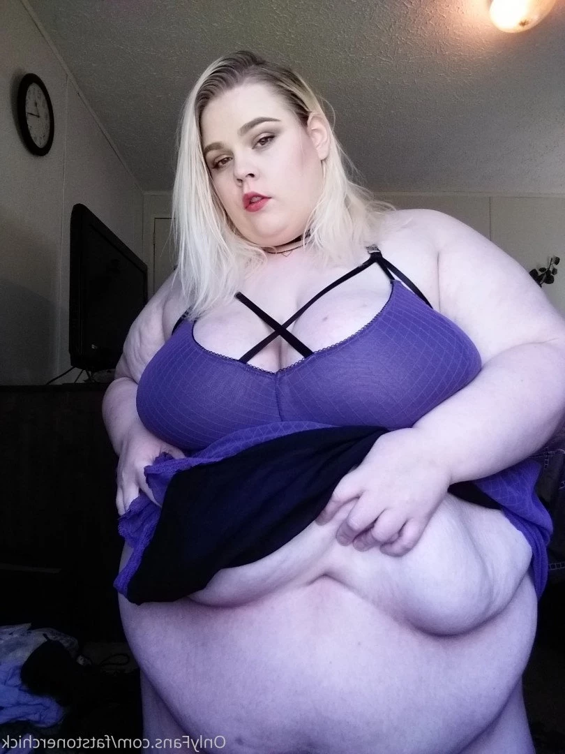 FatStonerChick(VIP🔥) [ fatstonerchick ] Onlyfans leaked photo 3542811 on Hotleaks.tv