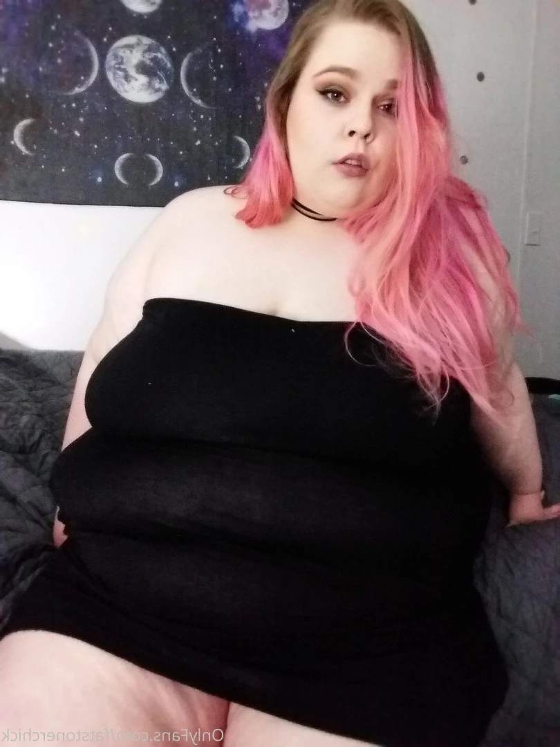 FatStonerChick(VIP🔥) [ fatstonerchick ] Onlyfans leaked photo 3543173 on Hotleaks.tv
