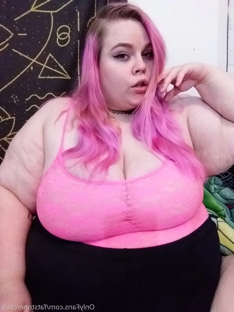 FatStonerChick(VIP🔥) [ fatstonerchick ] Onlyfans leaked photo 3543436 on Hotleaks.tv