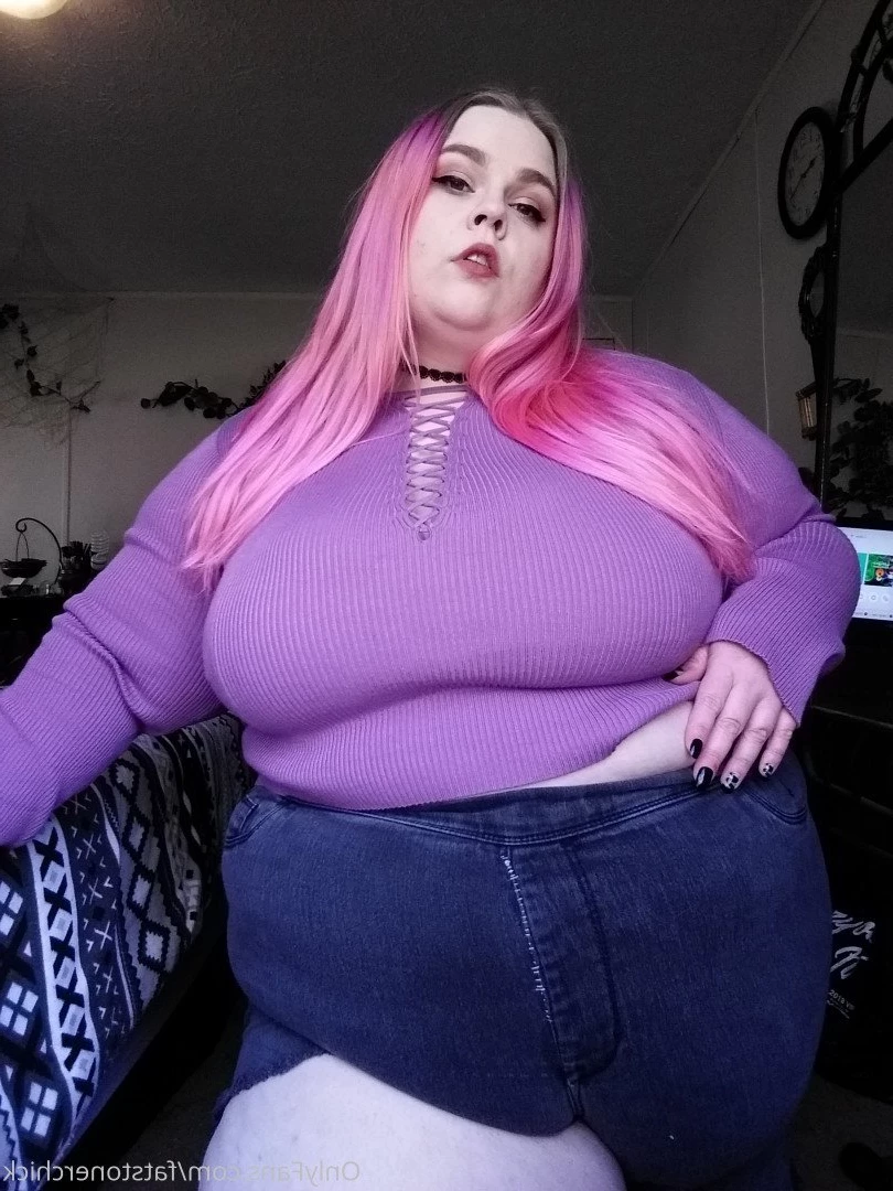 FatStonerChick(VIP🔥) [ fatstonerchick ] Onlyfans leaked photo 3543656 on Hotleaks.tv