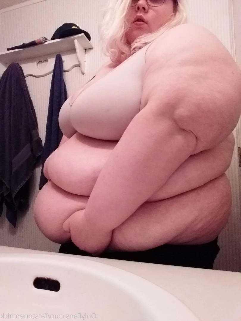 FatStonerChick(VIP🔥) [ fatstonerchick ] Onlyfans leaked photo 3544494 on Hotleaks.tv