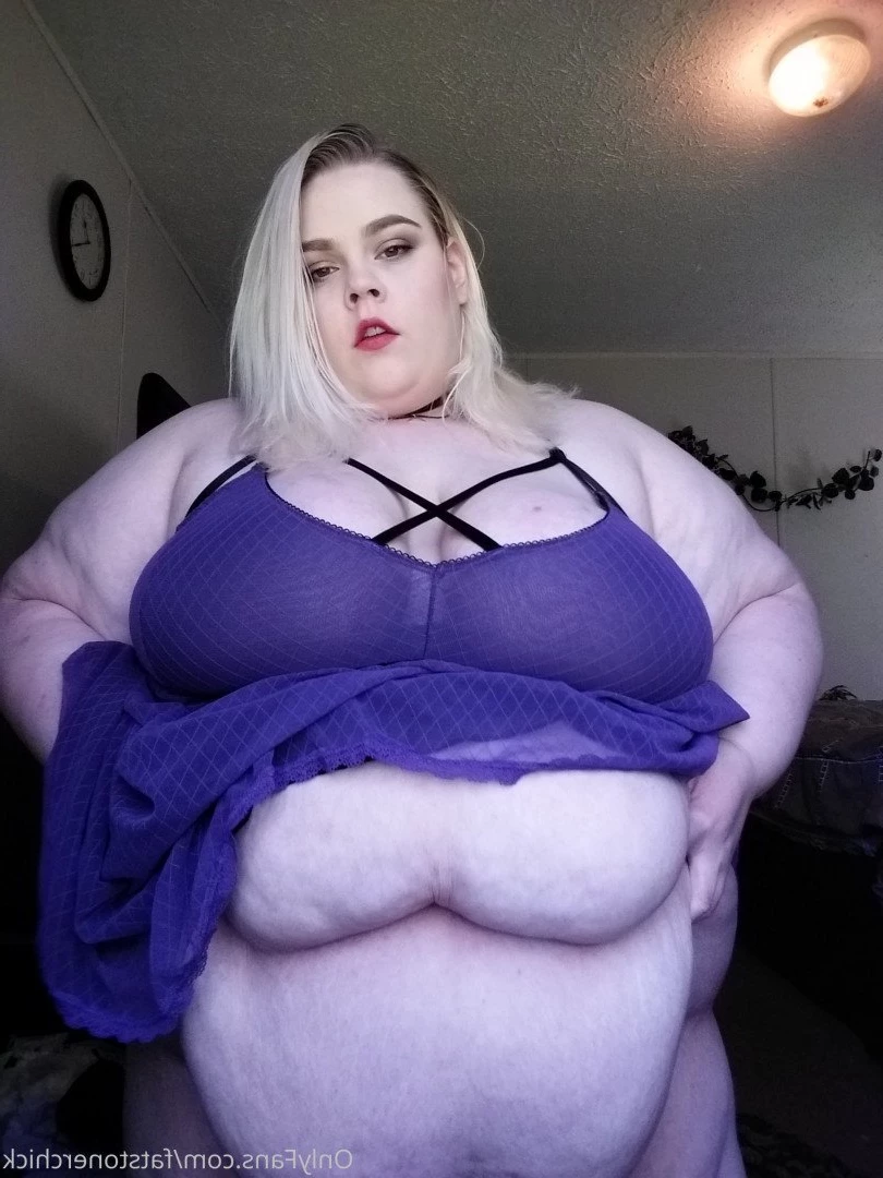 FatStonerChick(VIP🔥) [ fatstonerchick ] Onlyfans leaked photo 3545115 on Hotleaks.tv