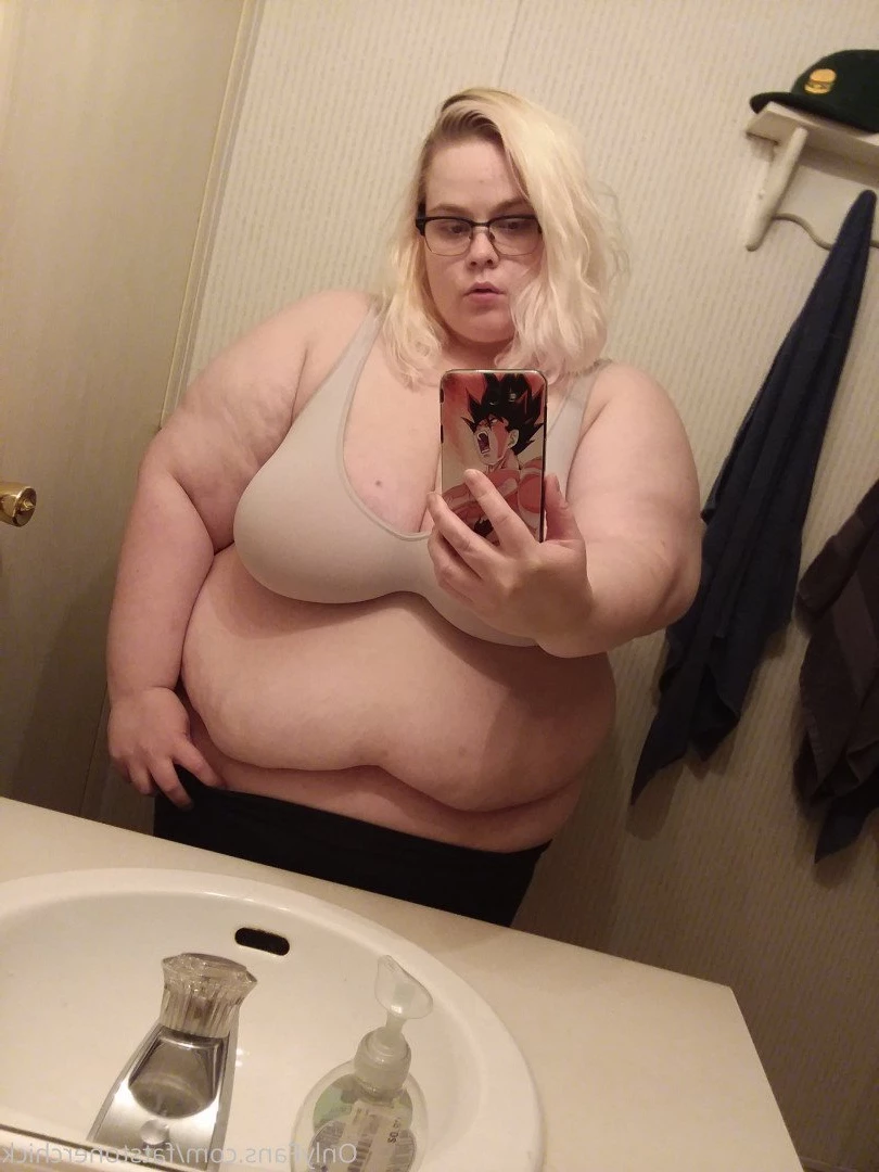 FatStonerChick(VIP🔥) [ fatstonerchick ] Onlyfans leaked photo 3545415 on Hotleaks.tv